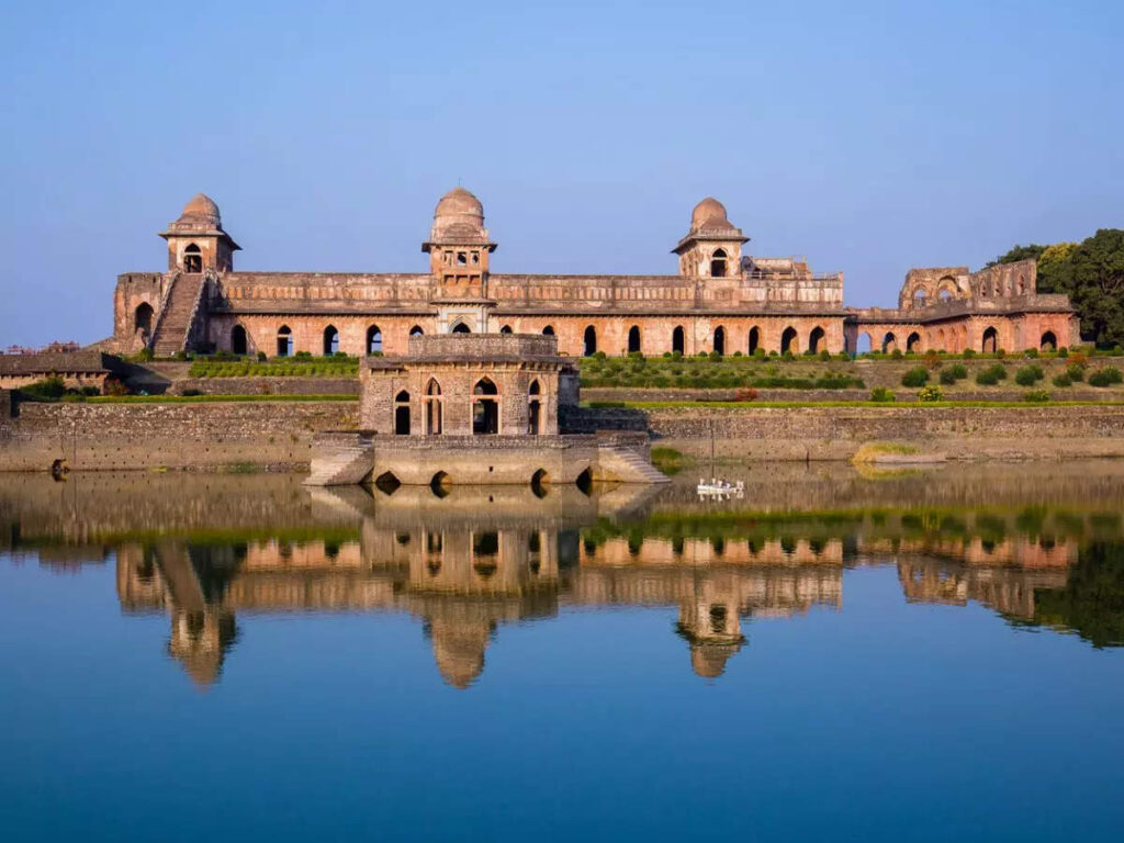 Jahaz Mahal: Have you been to this palace in Madhya Pradesh that looks like an ornate ship! | Times of India Travel